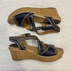 SIZE 6.5 PLATFORM SANDALS